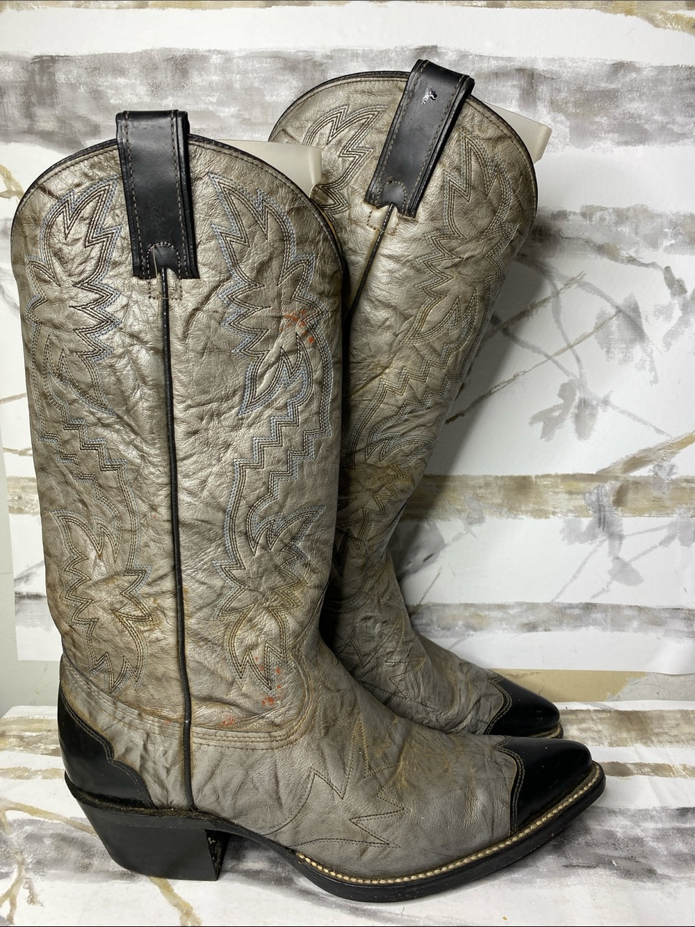 Vintage Imperial Western Boots - Picture 2 of 6